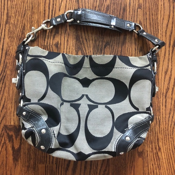 Coach purse - Picture 1 of 3
